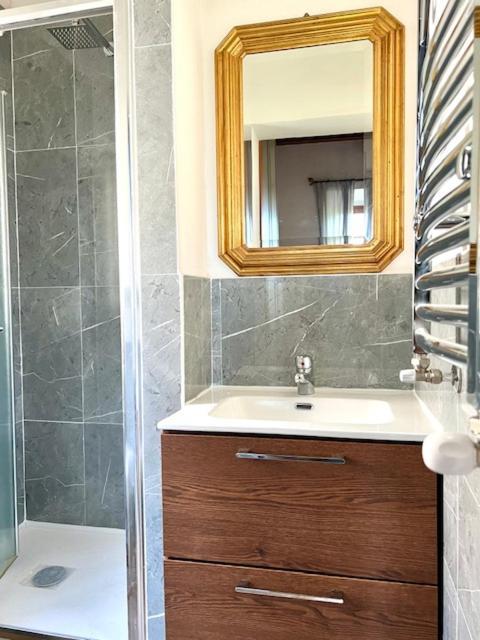 Siena Apartment 2 Parcheggio Privato E Giardino Εξωτερικό φωτογραφία